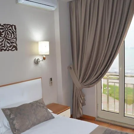 Arvi Hotel