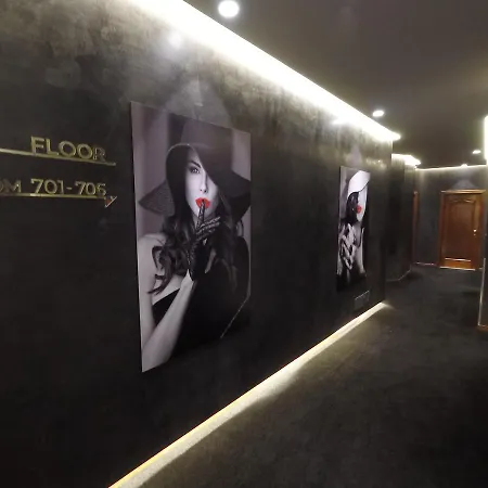 Arvi Hotel 4*