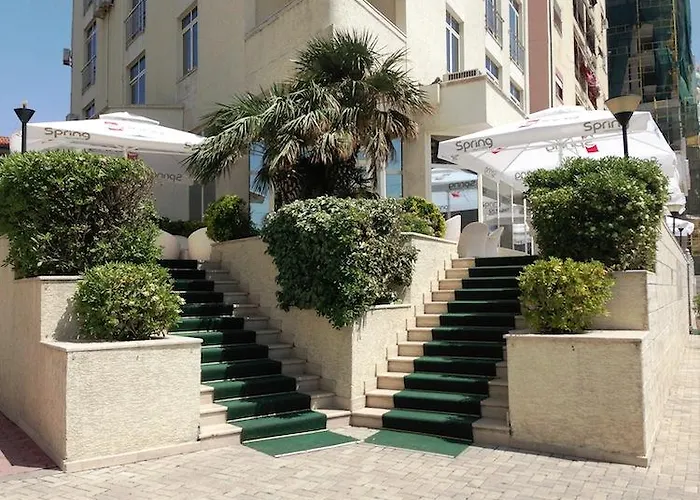 Arvi Hotel Durrës