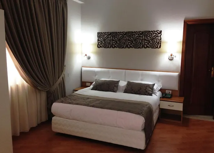 Arvi Hotel 4*