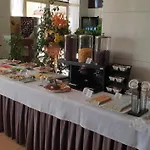 Arvi Hotel 4*