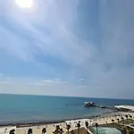 Arvi 4* דורס
