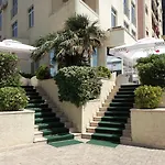 Arvi Hotel Durrës