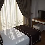 Arvi Hotel Durrës