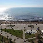 Arvi 4*
