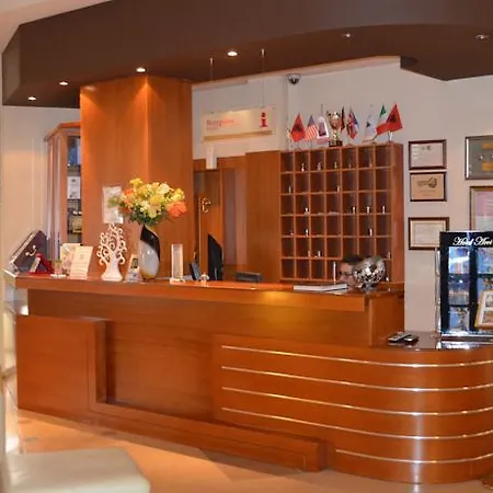 Hotel Arvi 4*