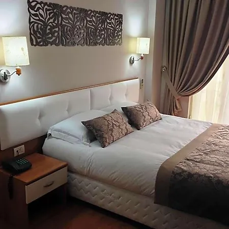 Arvi 4* Durrës