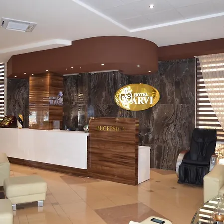 Arvi 4*
